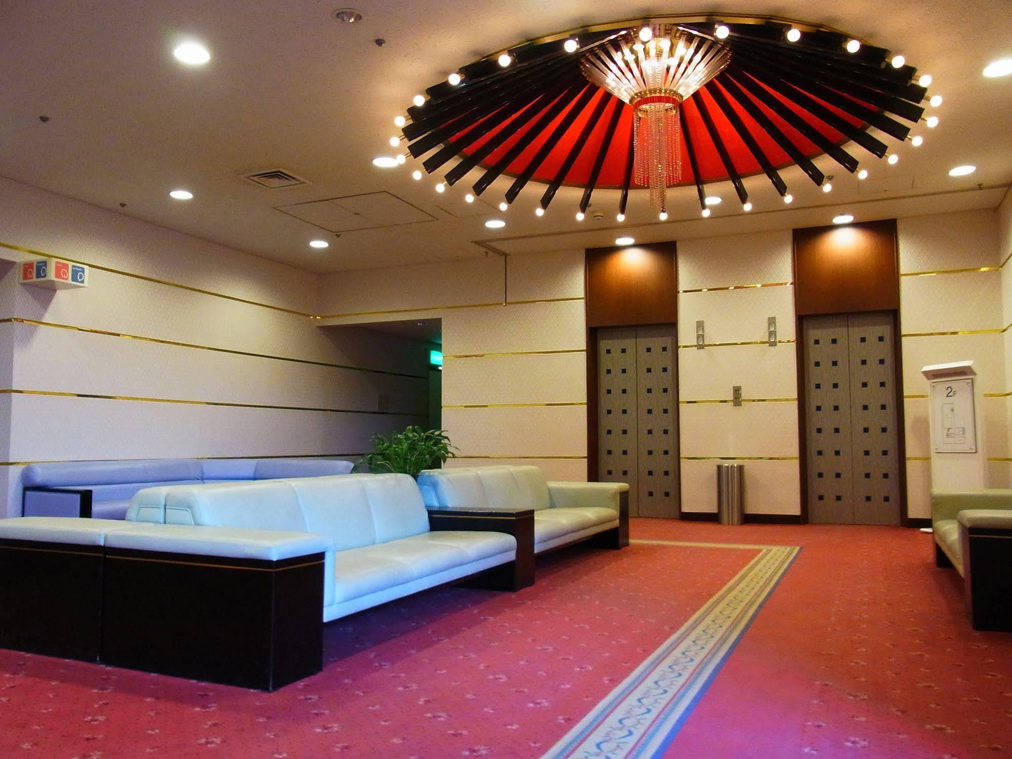 Hotel Pearl Garden Takamatsu Exterior photo