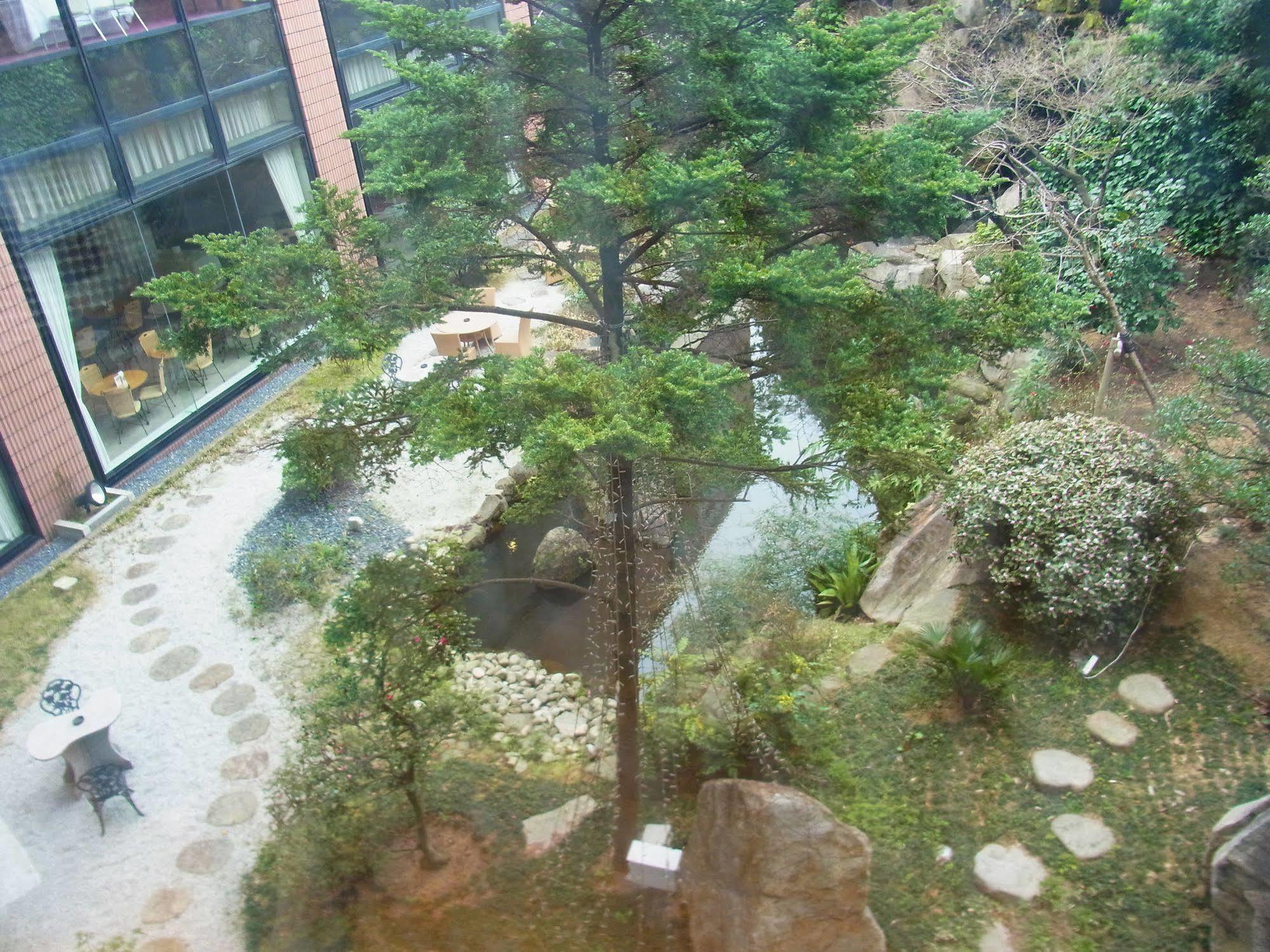 Hotel Pearl Garden Takamatsu Exterior photo